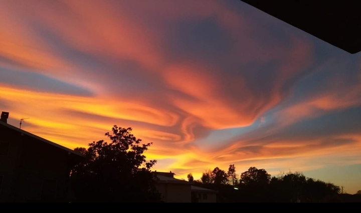 lenticular clouds