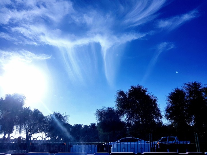 cloud-sky,blue