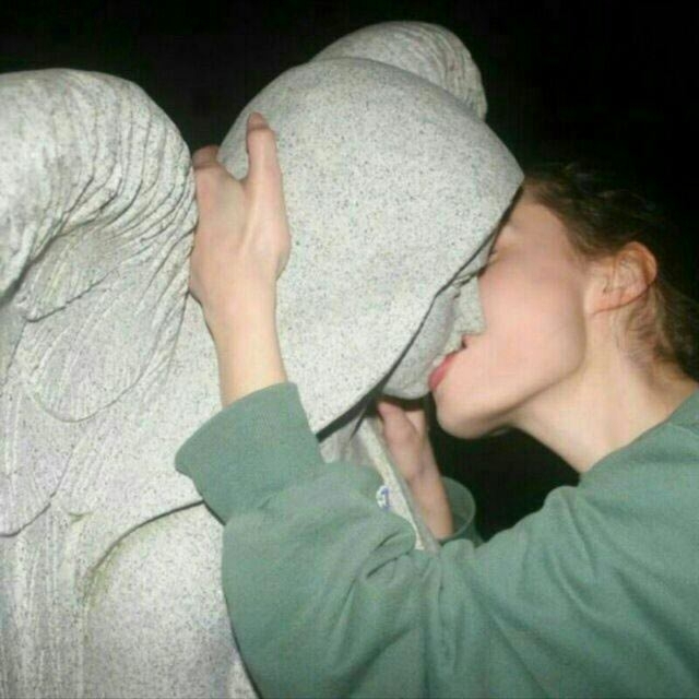 ||| Kiss