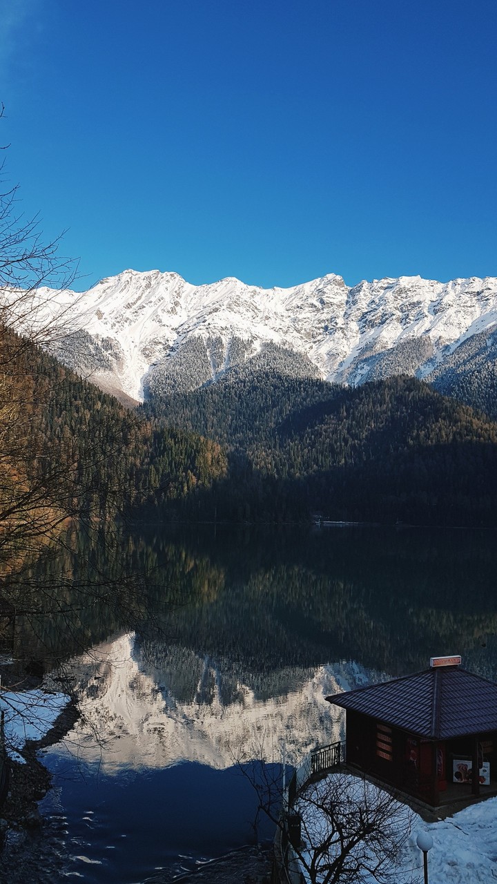 Lake Ritsa