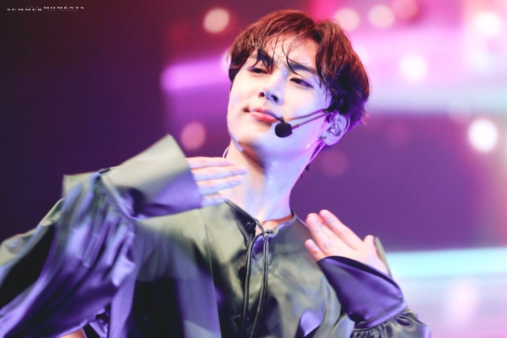 sf9