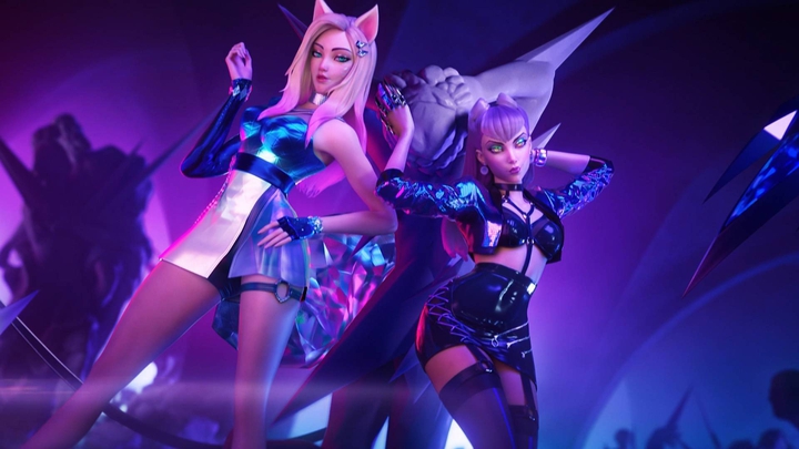 AHRI & EVELYNN
