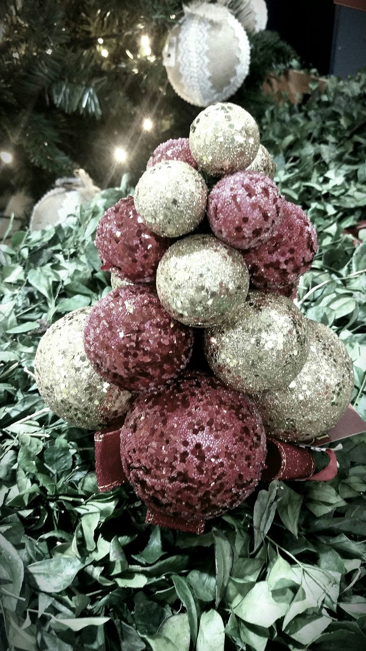 decorations