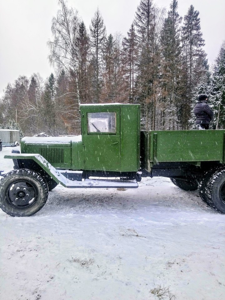 полутора машина войны