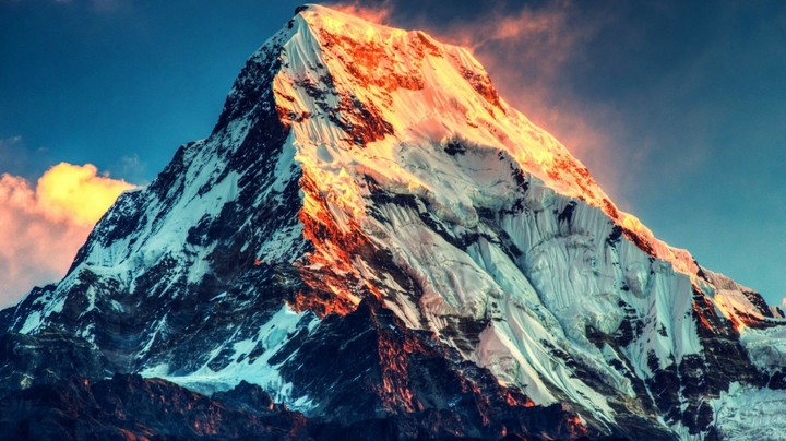 Red mountain