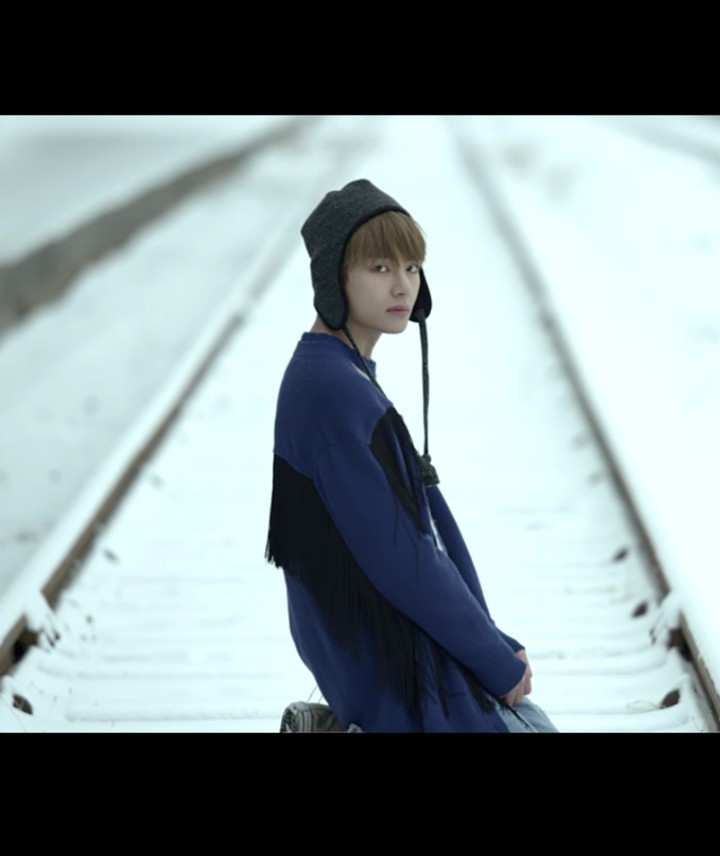 Kim Taehyung ❤ BTS