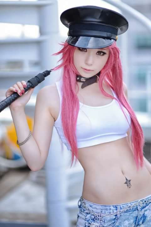 follow me