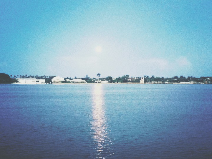 Glistening sun