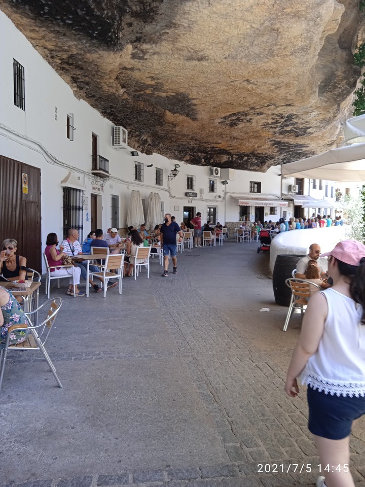 Setenil de las Bodegas