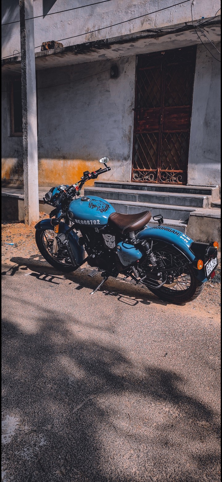 Royal Enfield 008702 Brutus
