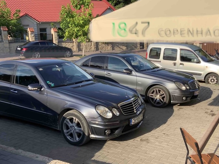 Mercedes-Benz w211