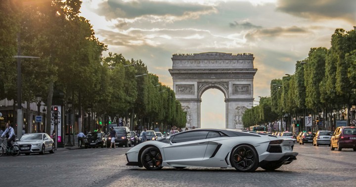 Lamborghini 