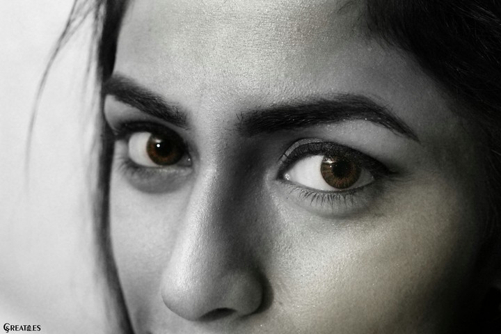 monochromatic eyes