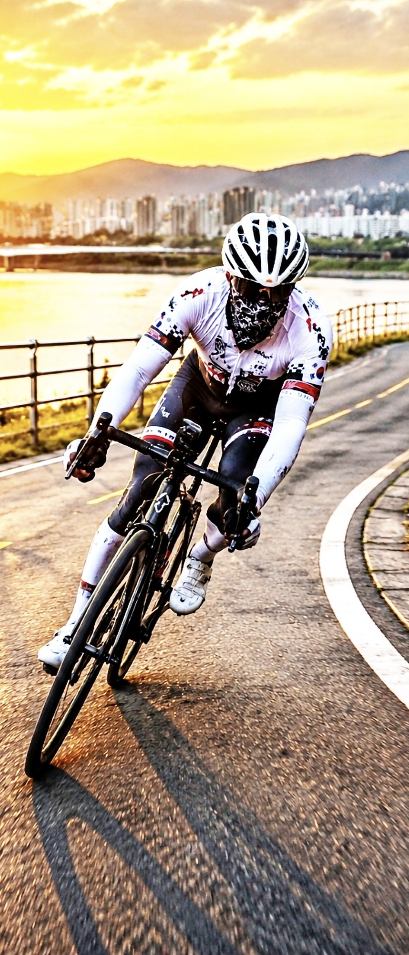 Bicycle, Bicycle_helmet, Bicycle_frame