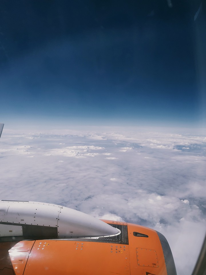 flight by plane