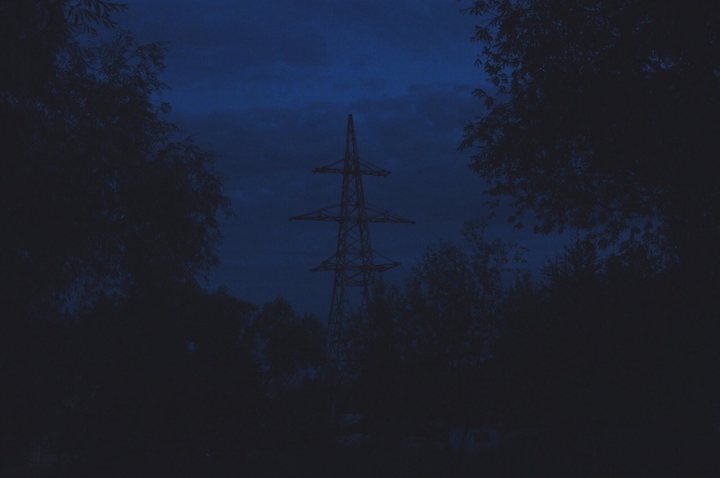 ■□■□