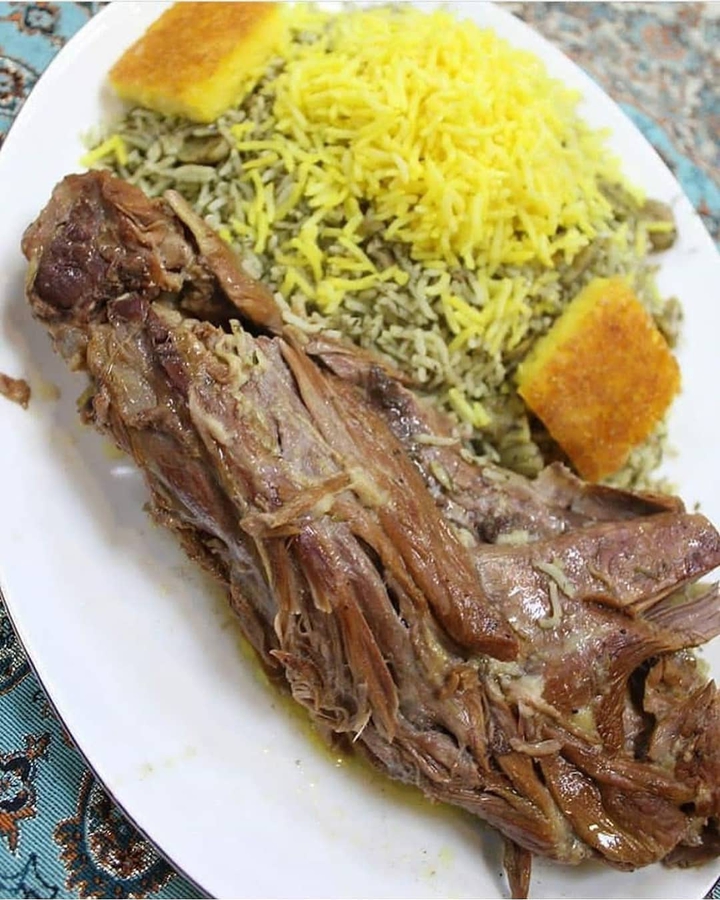 ⚂ Delicious Muscle and broad bean rice
