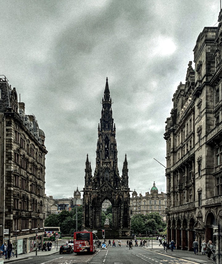 November - Edinburgh
