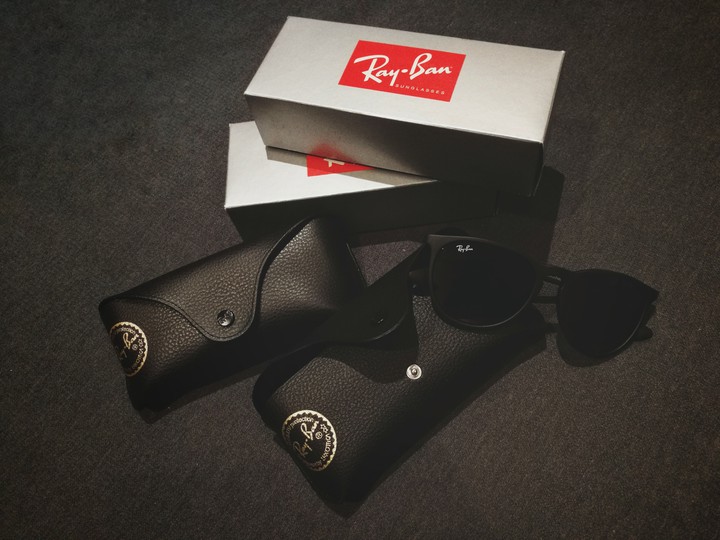 sunglass