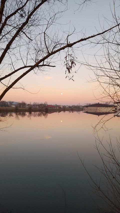 FullMoon, branch háttérképek