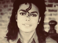 Mikey : *