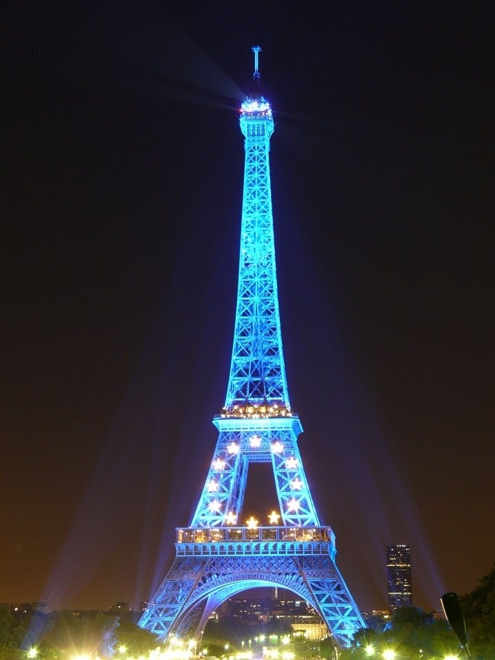 paris eyfel kulesi