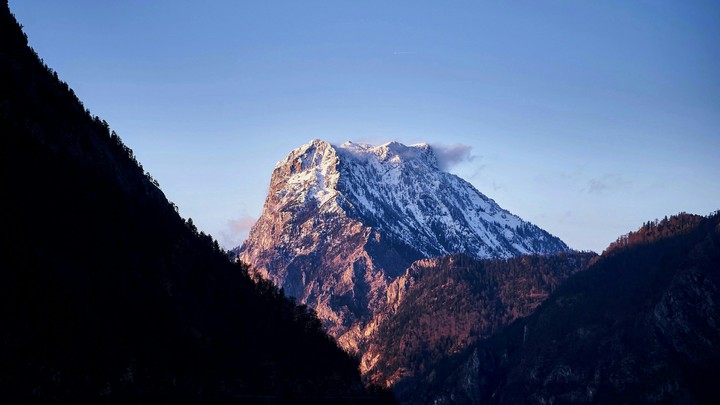 MOUNTAİN
