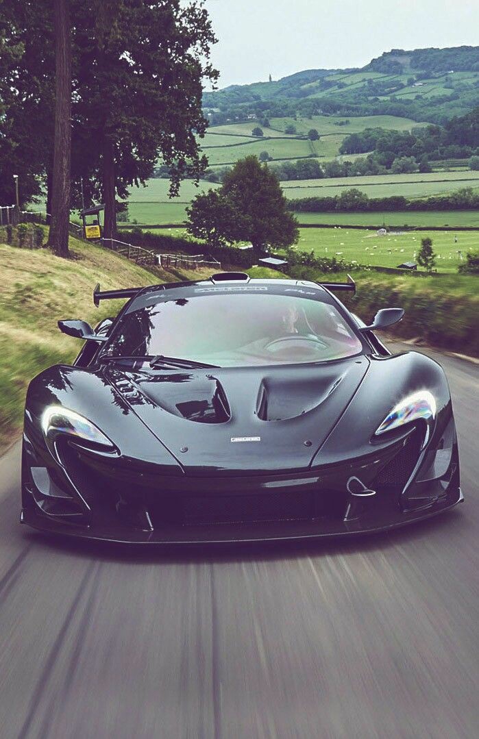 McLaren p1 gtr