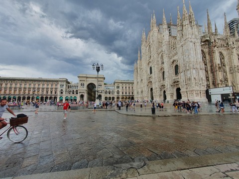 milano piazza duomo