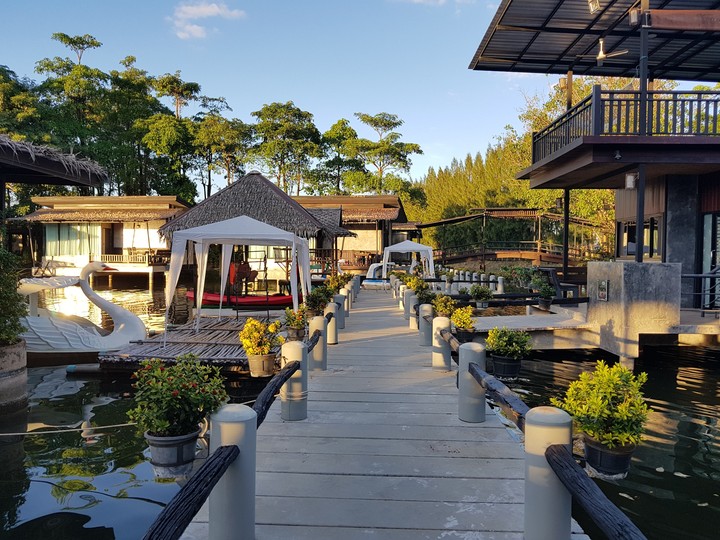 Suanpoo resort