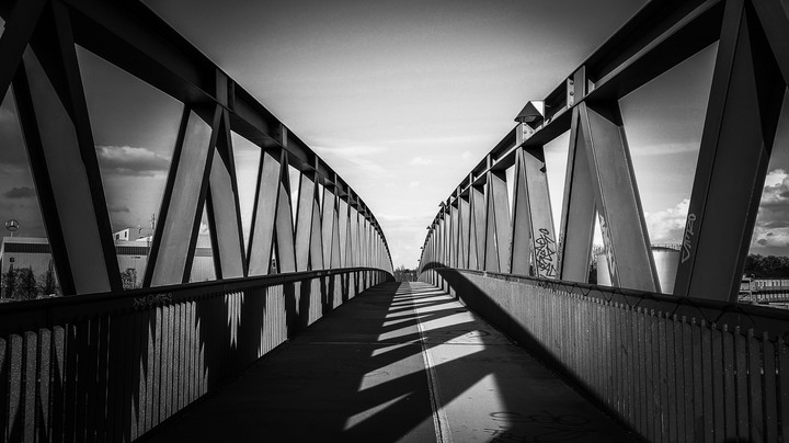 Die Brücke