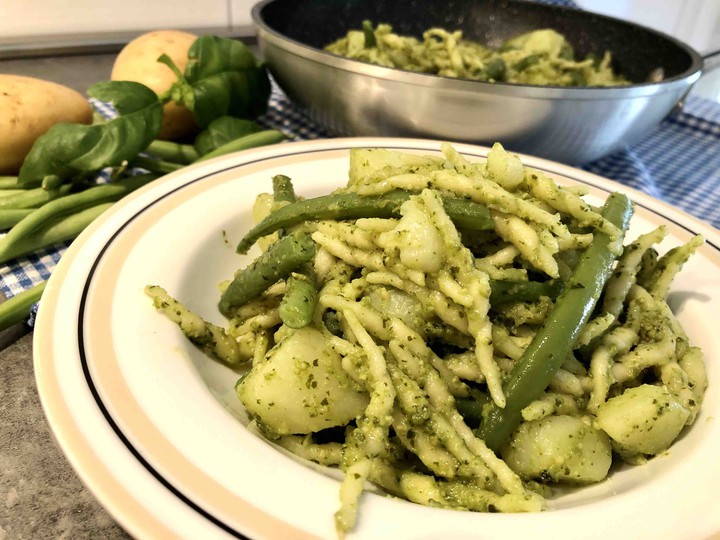 Pasta al pesto