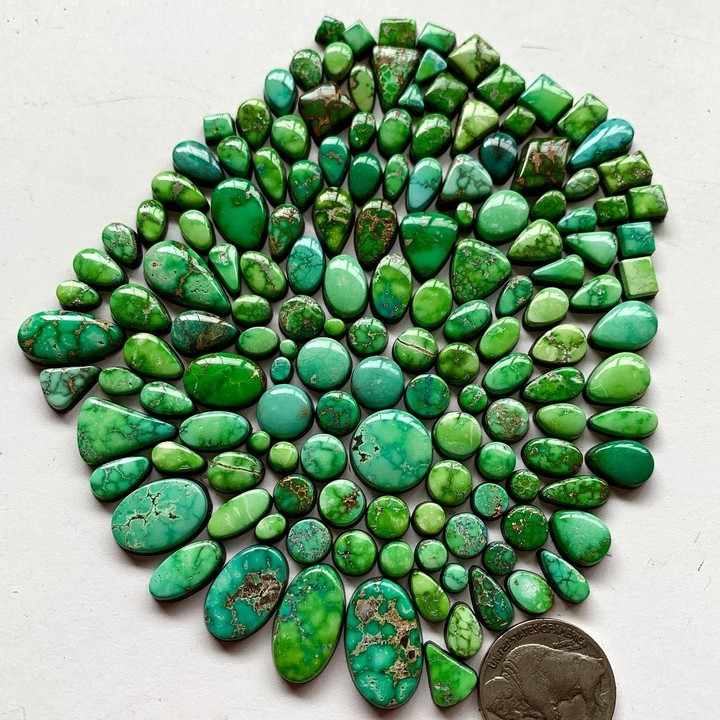 gemstones ، amazing green stones