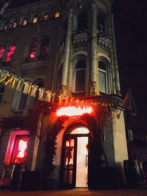 Architecture, night Hintergrundbilder