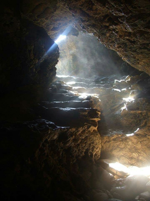 formation, caving achtergronden