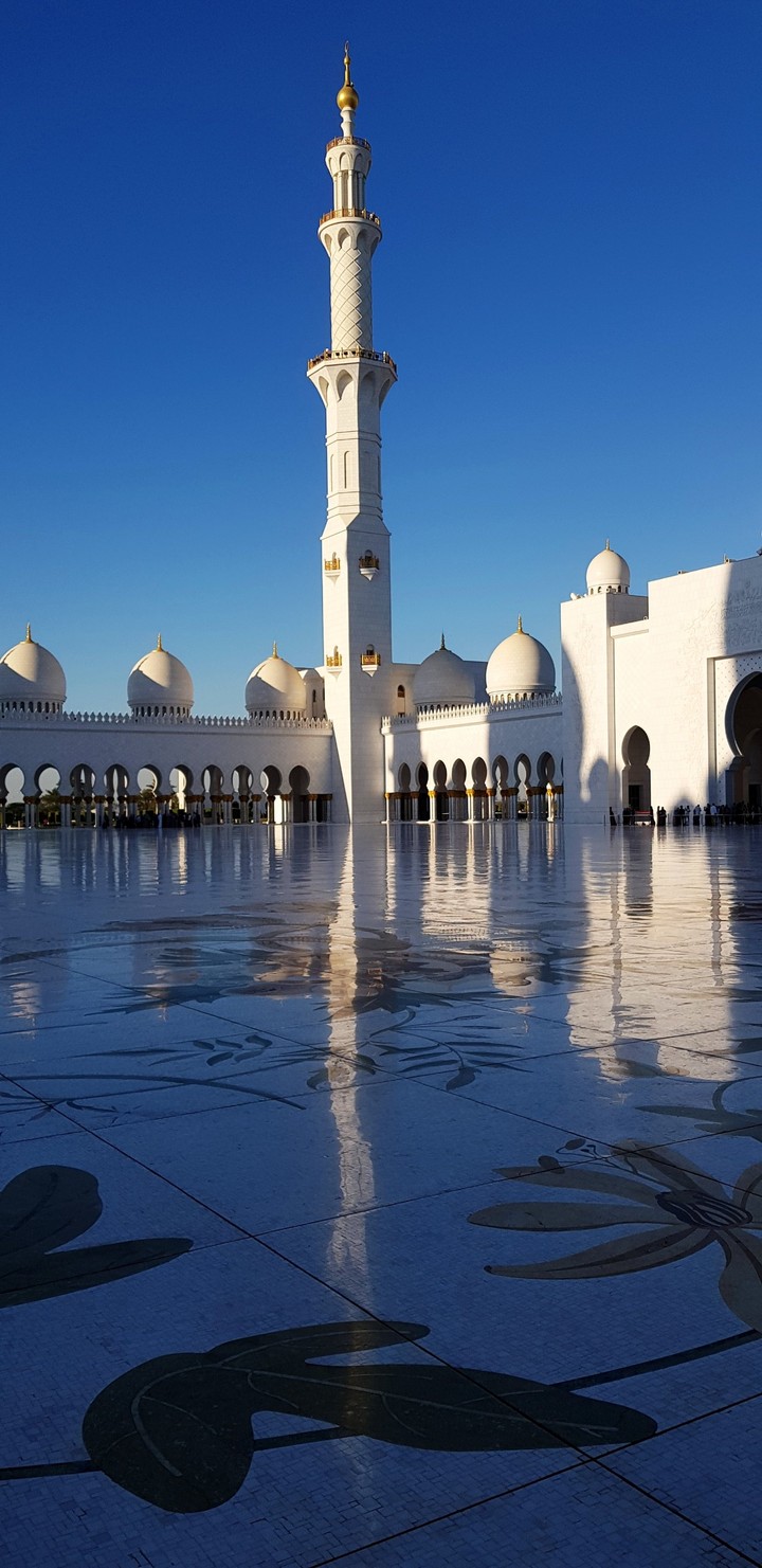 Sheikh Zayed Mosque