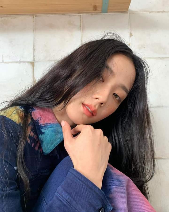 sooyaaa__ : BLACKPINK JISOO (23)