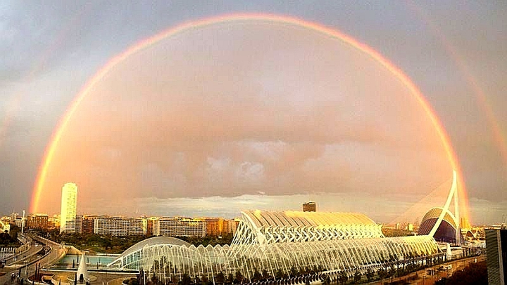 Amazing rainbow