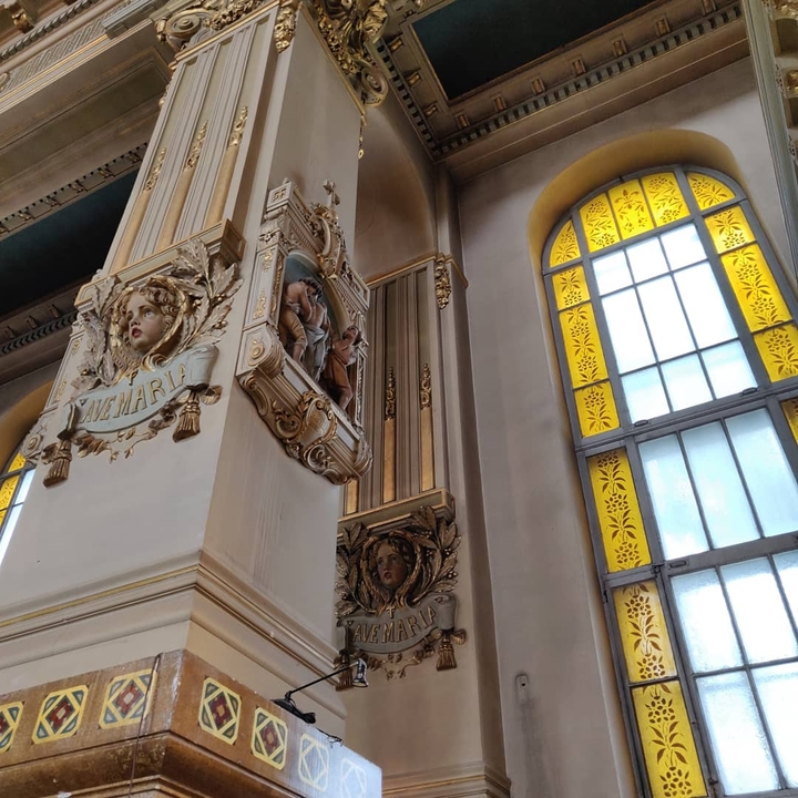 Pillar
