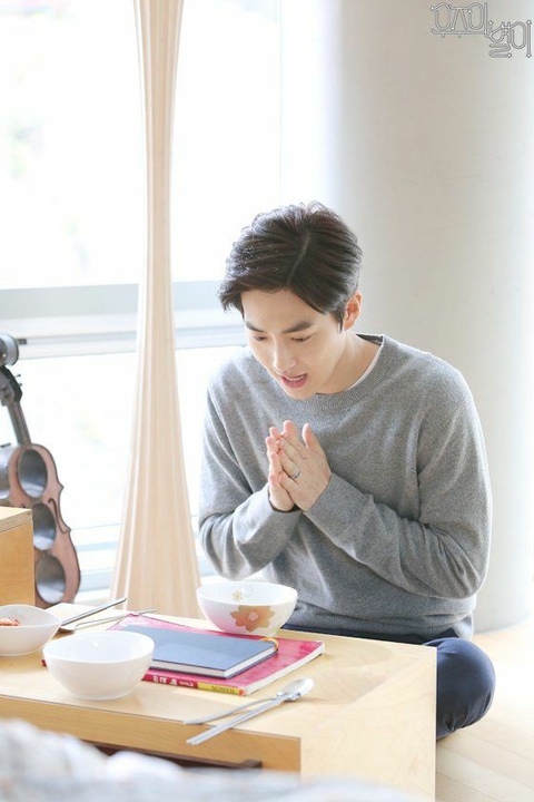 EXO