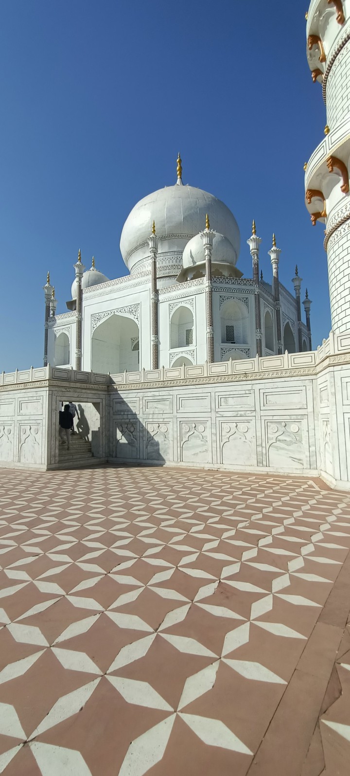 taj mahal miniature