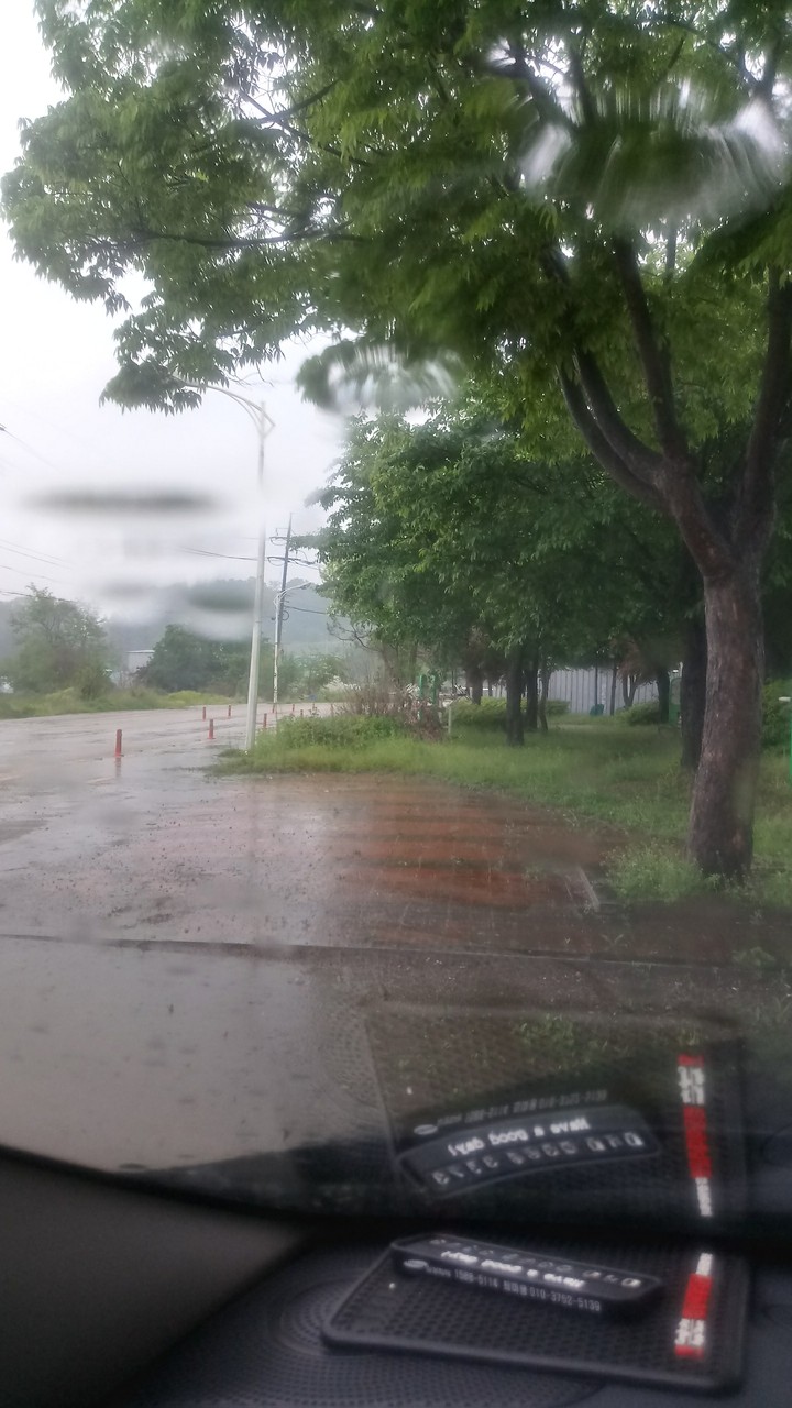 A rainy day car in