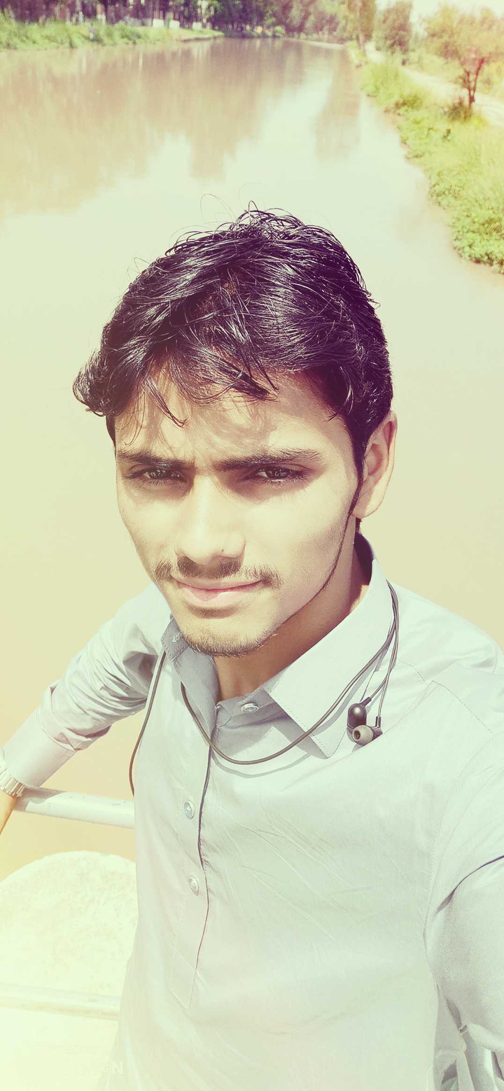 Ahmed Hi