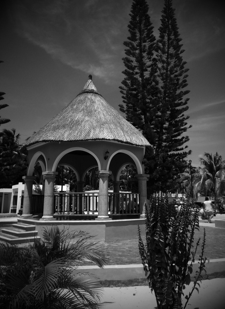 Kiosko at the beach