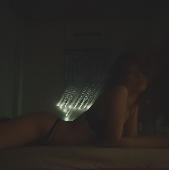 em