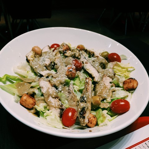 salad_sezar
