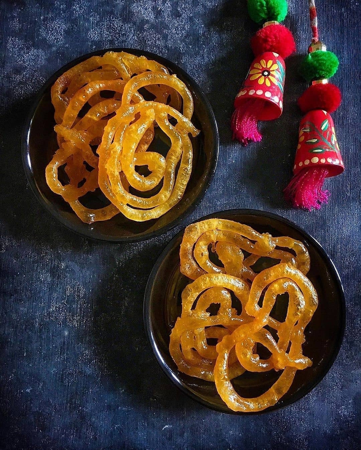 Jilabi- Ho jaye kuchh mitha