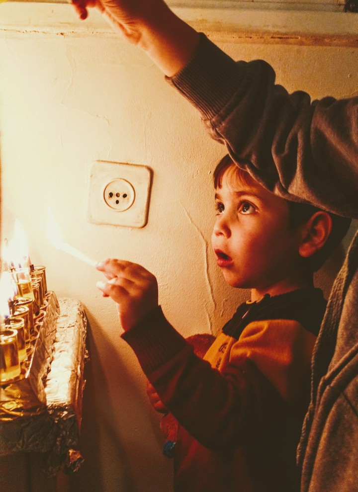 The eighth night of wonder