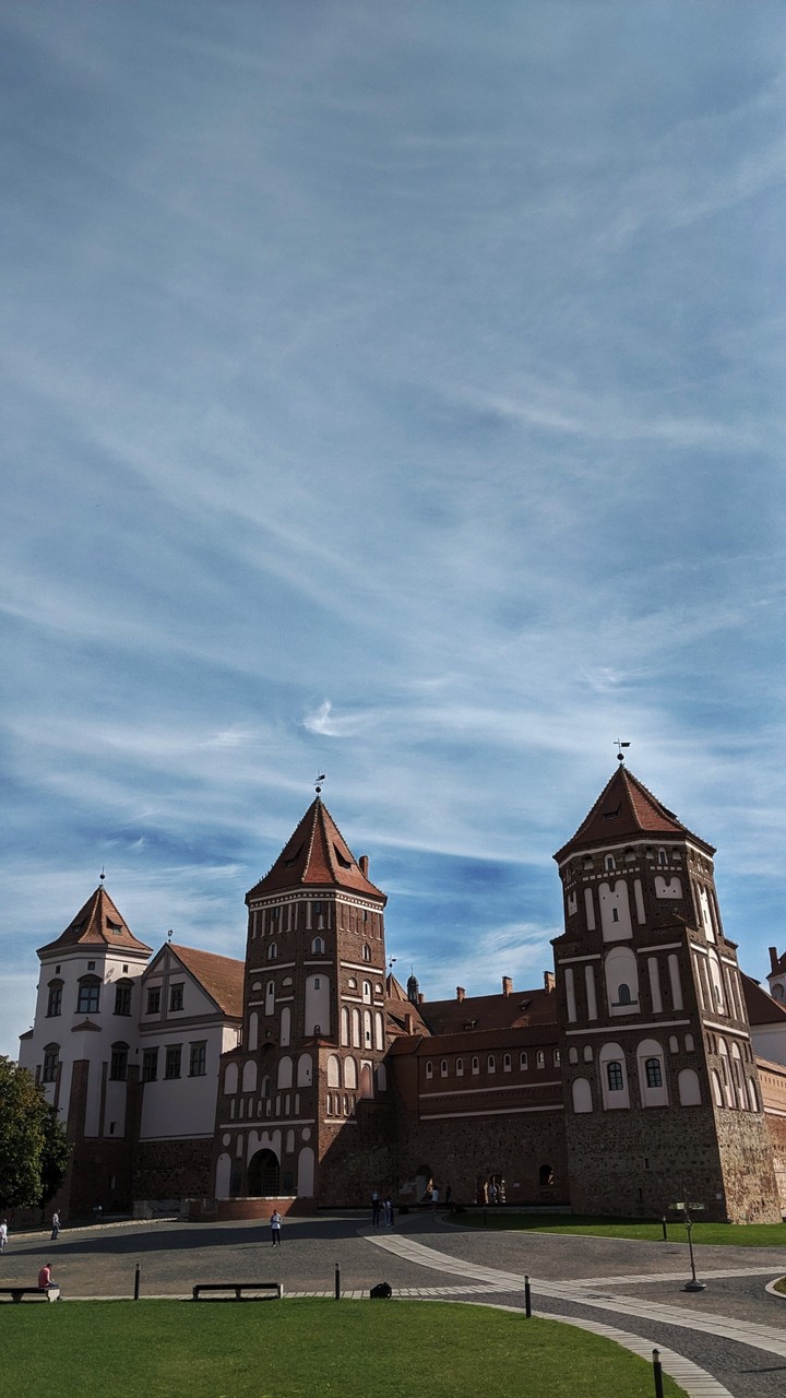 Mir castle