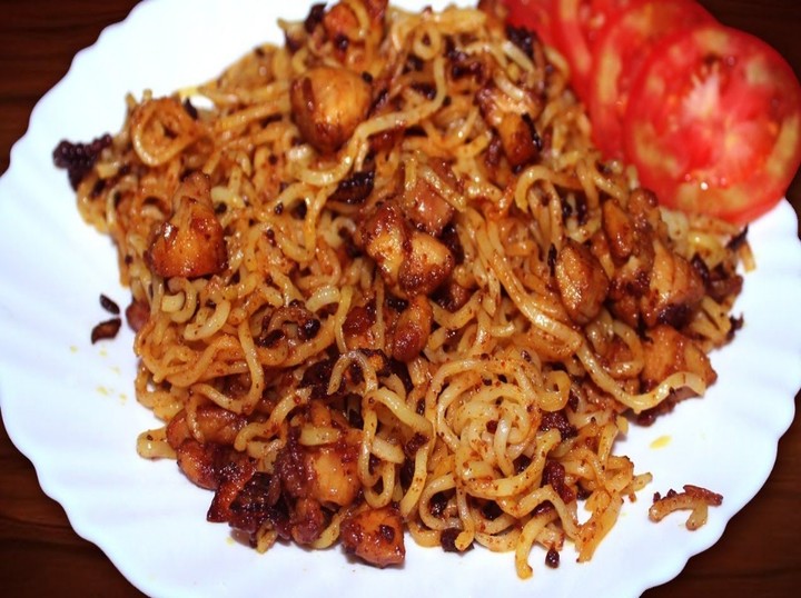 Spicy chicken Maggi Noddles